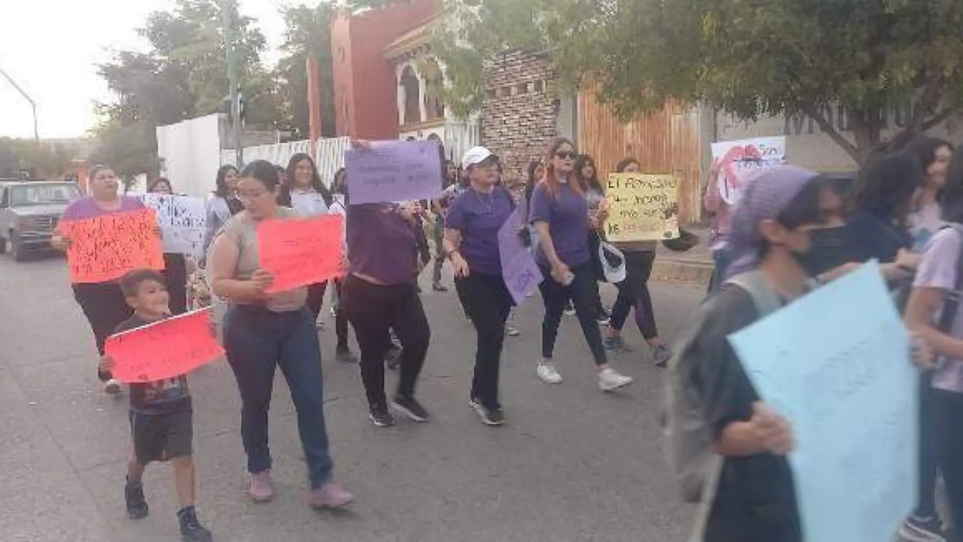 marcha- mujeres-escuinapa